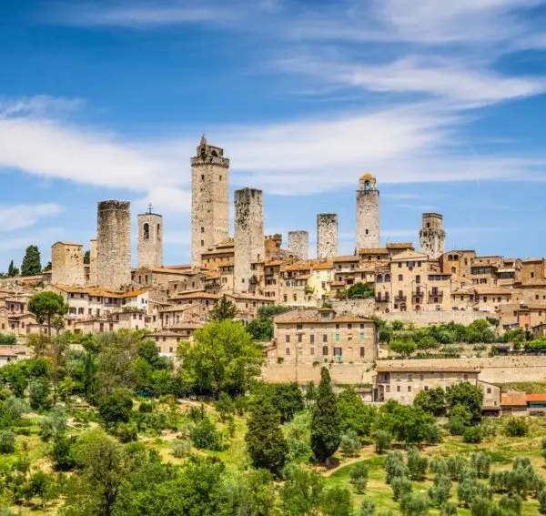San Gimignano Village by limousine tour in chianti